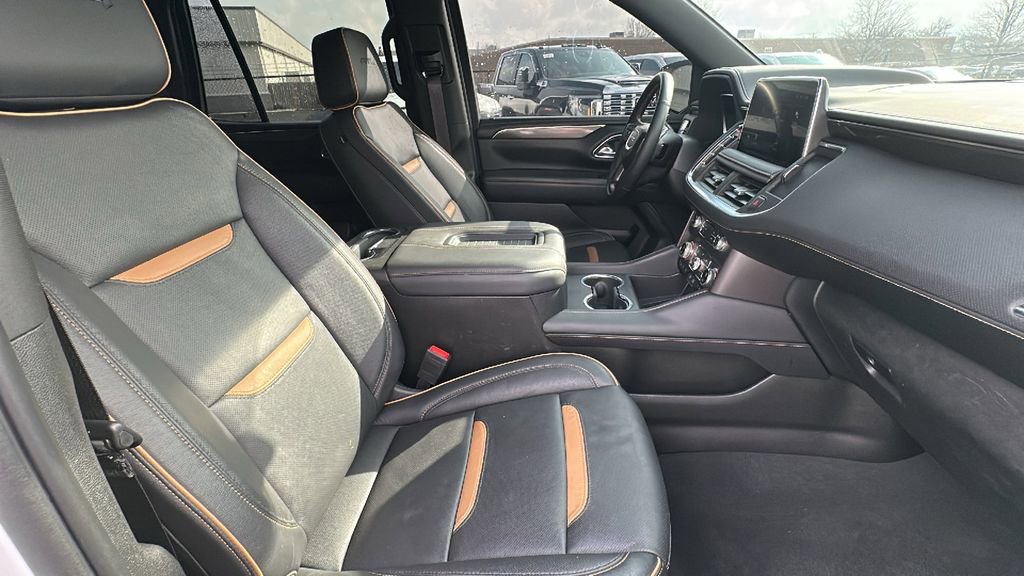 Used 2023 GMC Yukon AT4 w/ AT4 Premium Plus Package AWD/4WD image 15