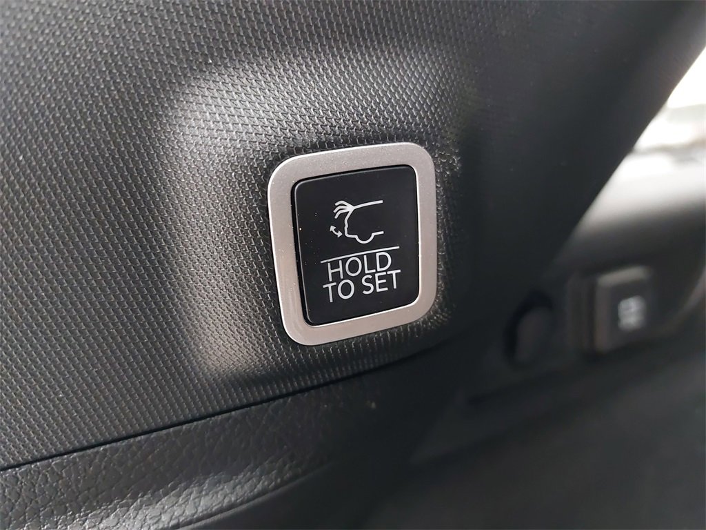 Used 2022 Jeep Grand Cherokee Trailhawk image 34