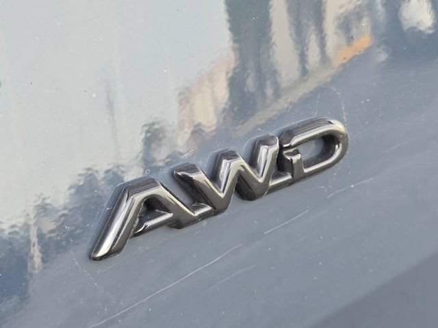 Used 2024 Toyota Grand Highlander AWD image 3
