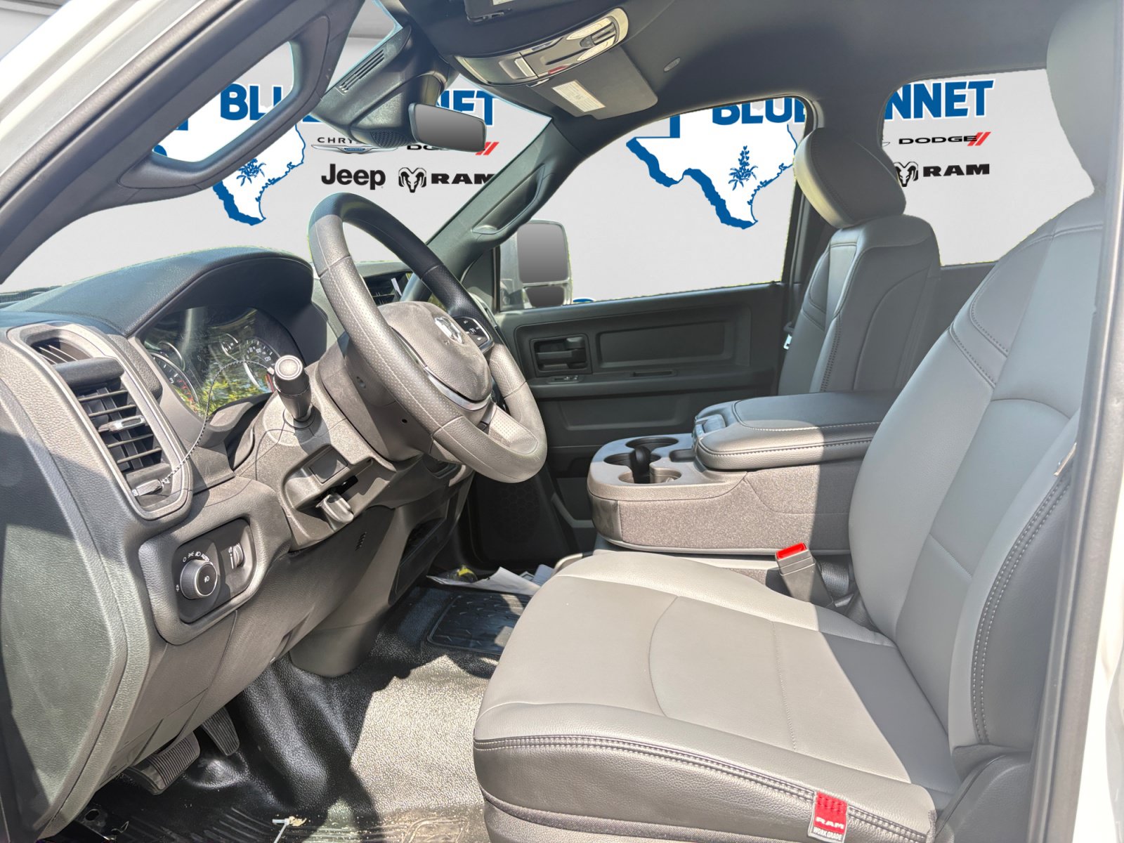 New 2026 RAM 3500 Tradesman AWD/4WD image 11