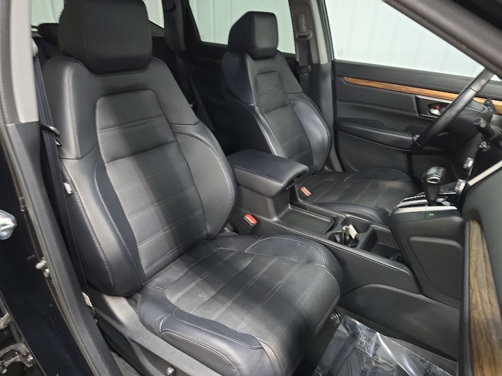 Used 2018 Honda CR-V Touring image 15