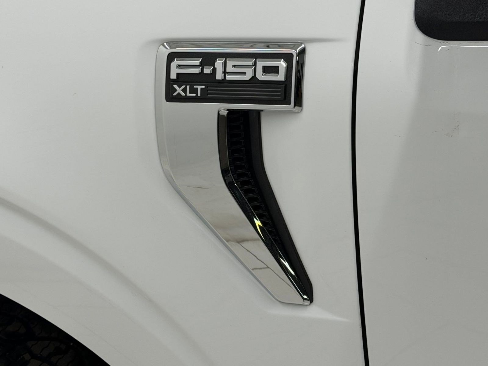 Used 2025 Ford F150 XLT w/ Equipment Group 301A Standard image 31