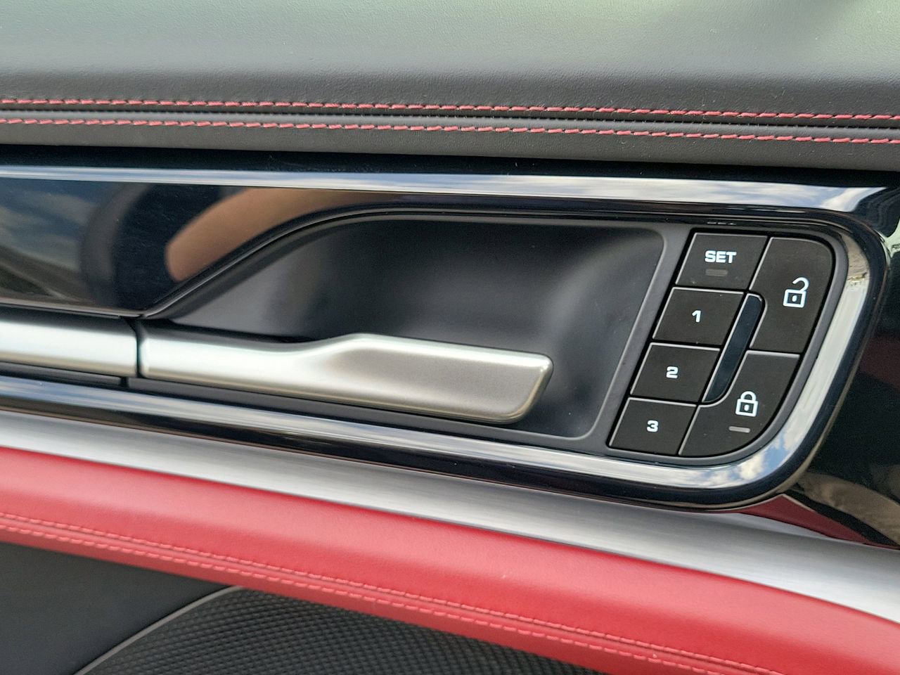 Used 2024 Porsche Panamera 4 AWD/4WD image 26