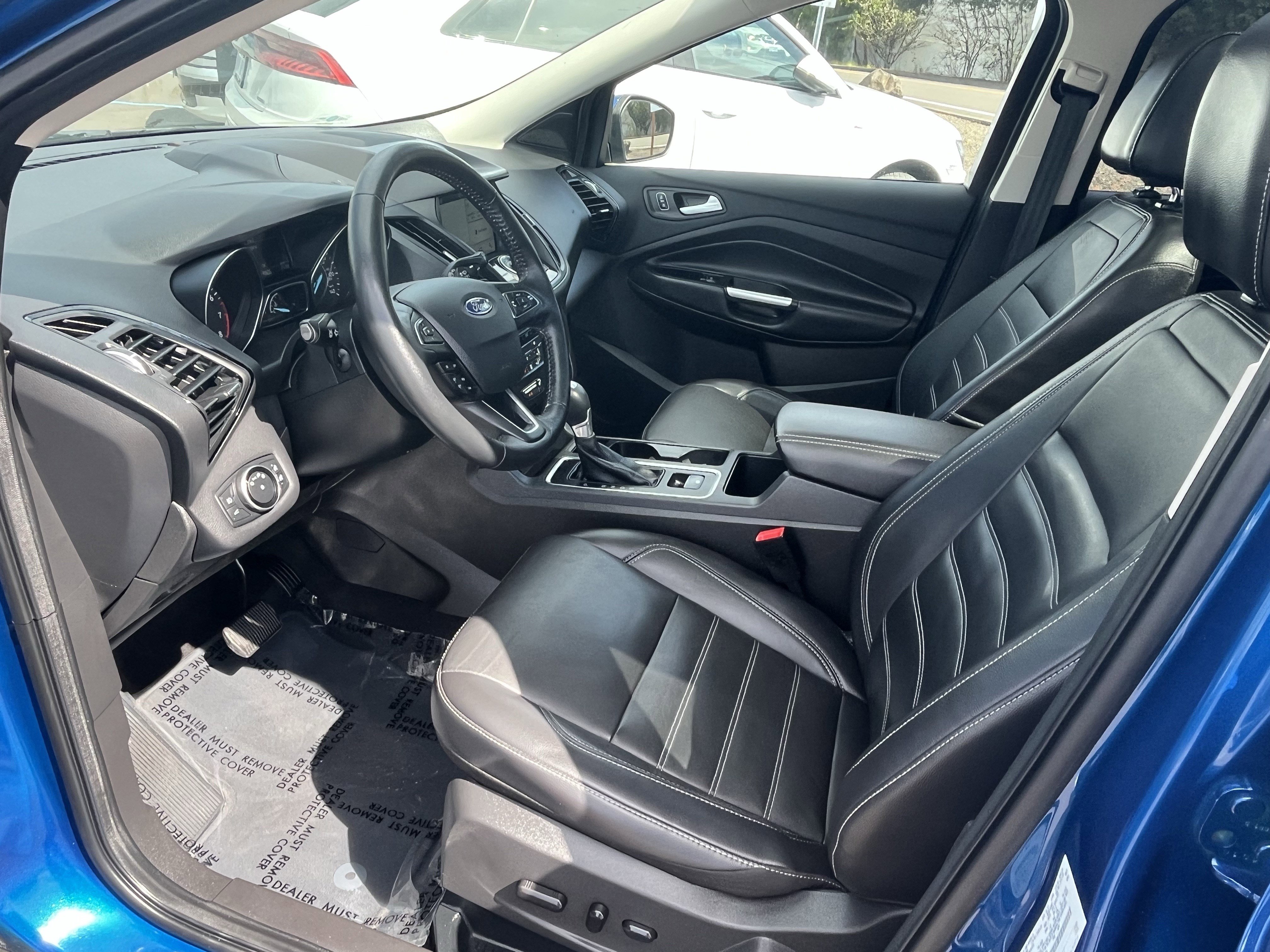 Used 2017 Ford Escape Titanium w/ Equipment Group 301A image 9