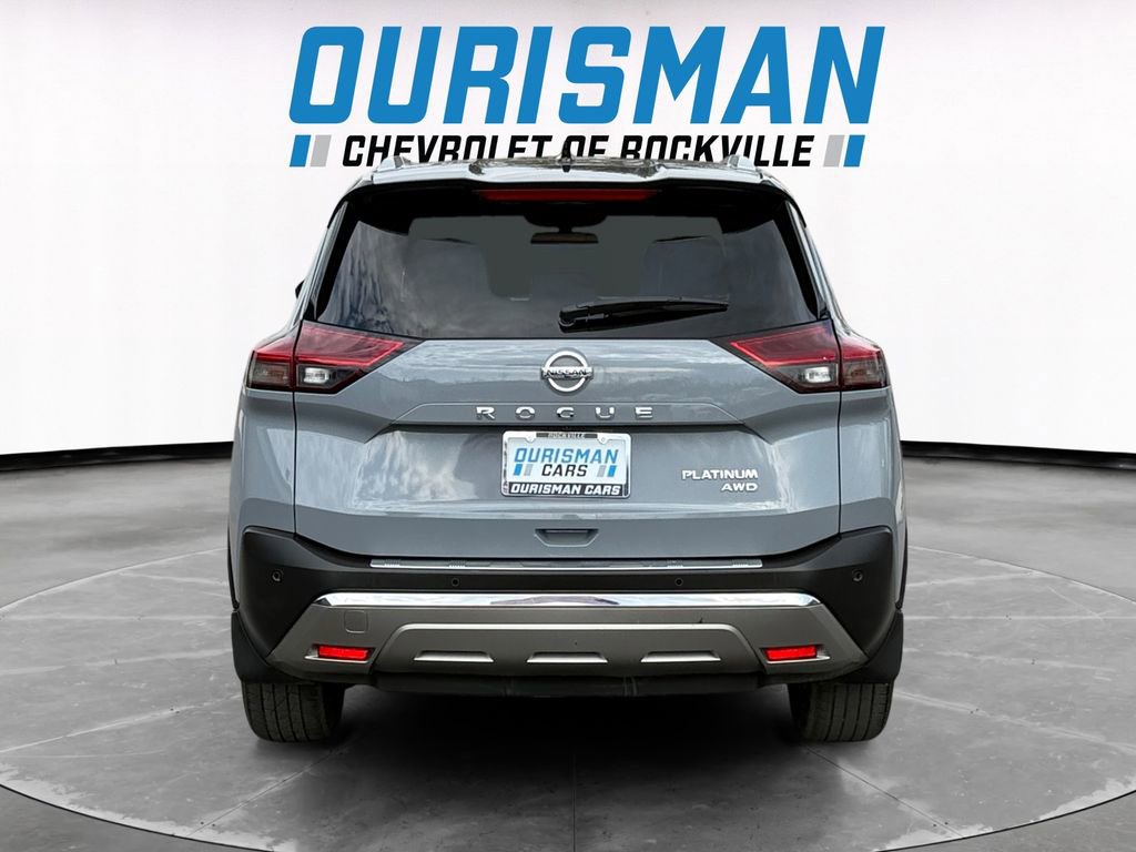 Used 2021 Nissan Rogue Platinum image 5