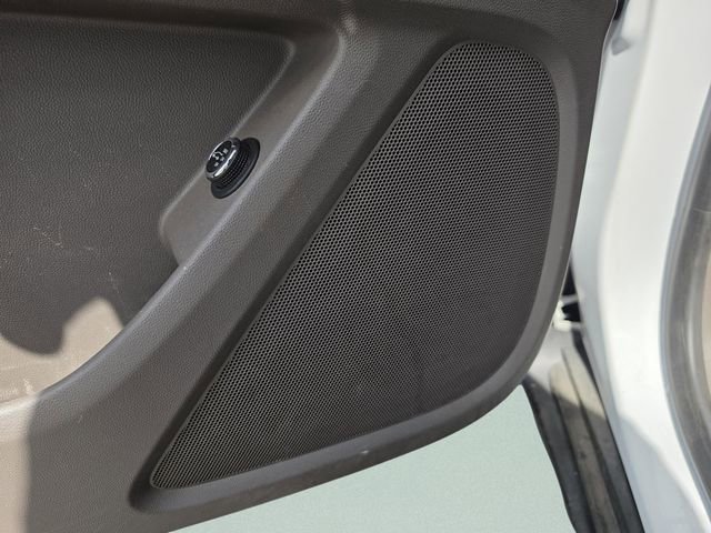 Used 2019 Chevrolet Traverse LT FWD image 23