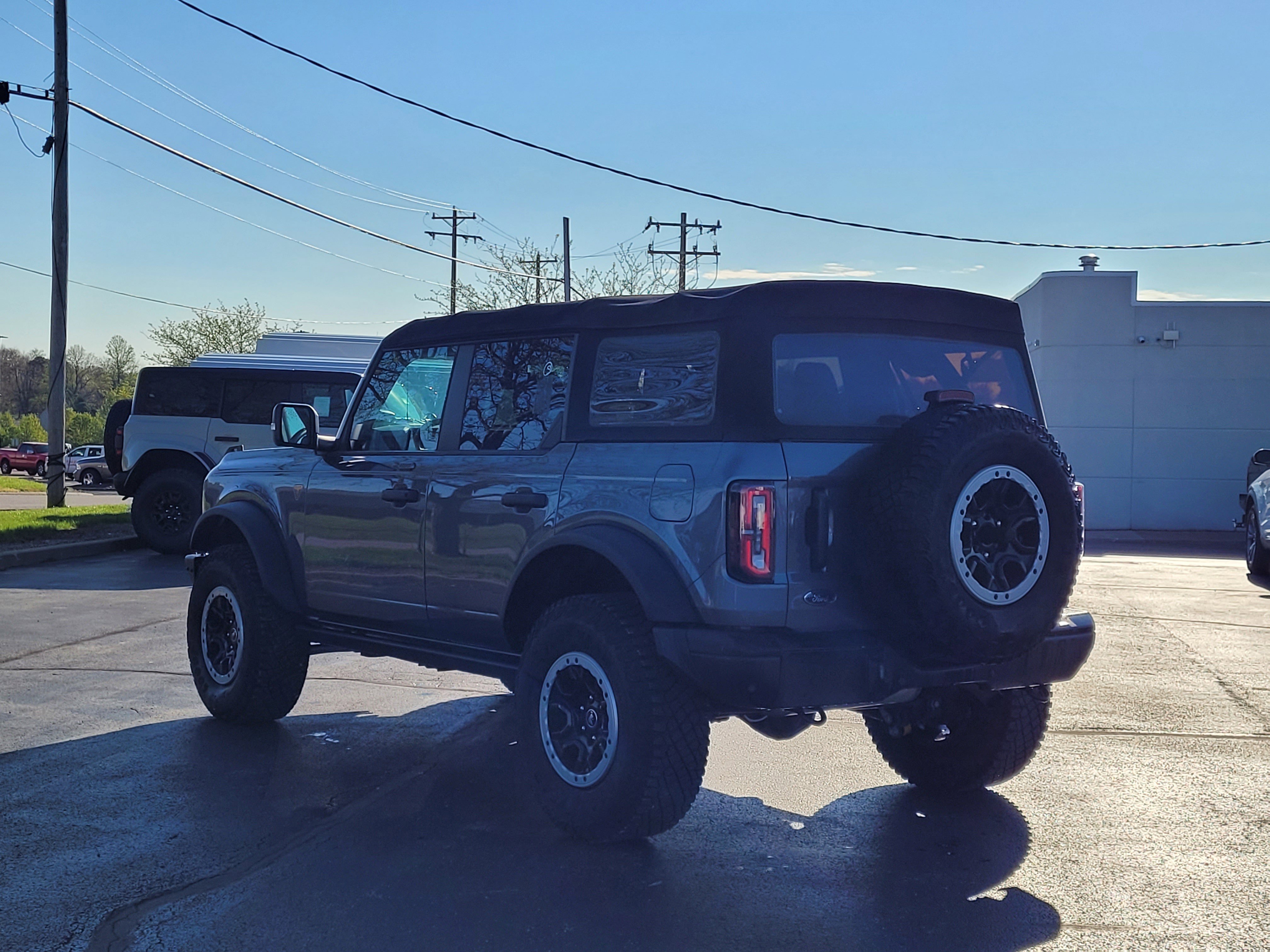 Used 2022 Ford Bronco Badlands w/ Sasquatch Package image 6