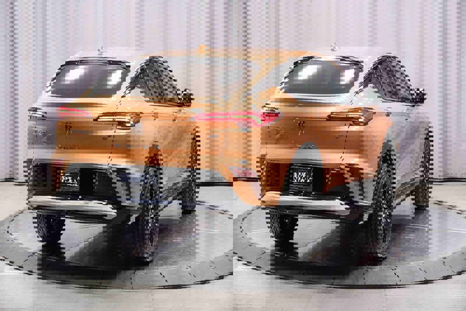 Used 2024 Buick Envista Sport Touring w/ Convenience I Package image 4