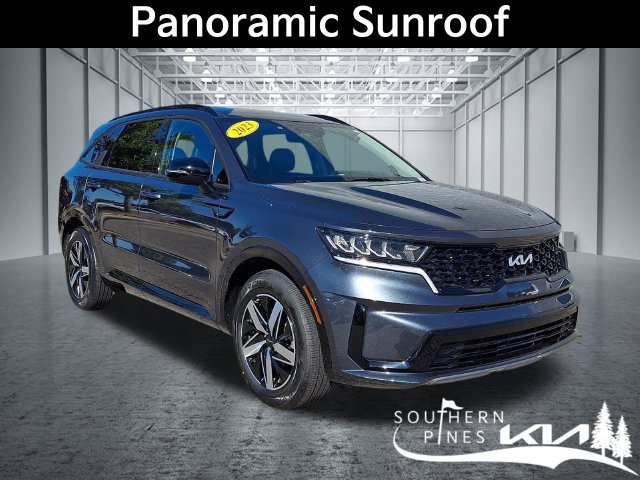 Certified 2023 Kia Sorento S w/ Panoramic Sunroof Package FWD image 1