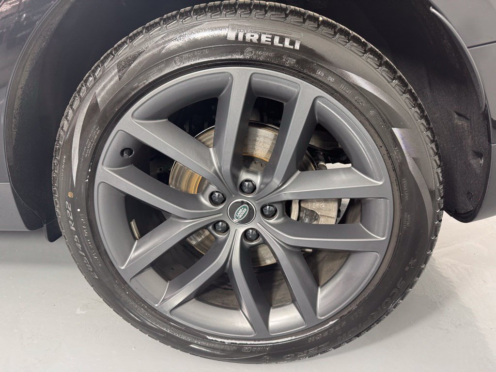 Used 2025 Land Rover Range Rover Sport SE AWD/4WD image 27