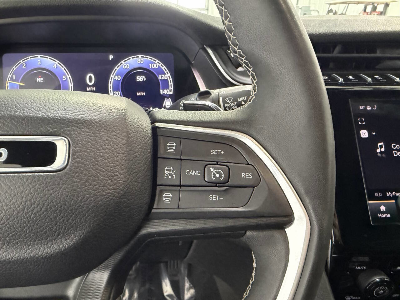 Used 2023 Jeep Grand Cherokee L Laredo AWD/4WD image 30