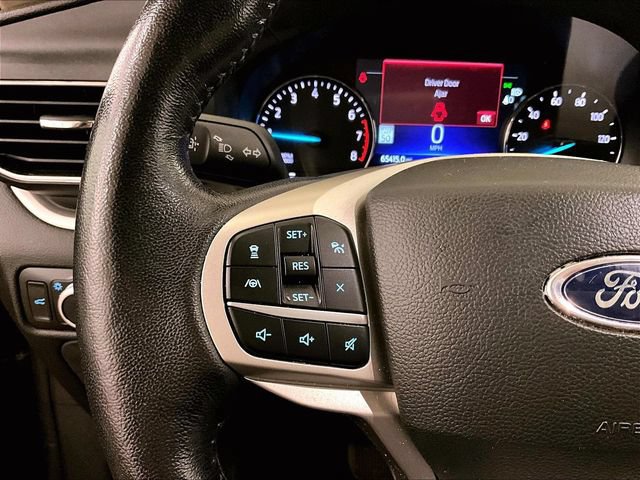 Used 2022 Ford Explorer XLT w/ Equipment Group 202A AWD/4WD image 17