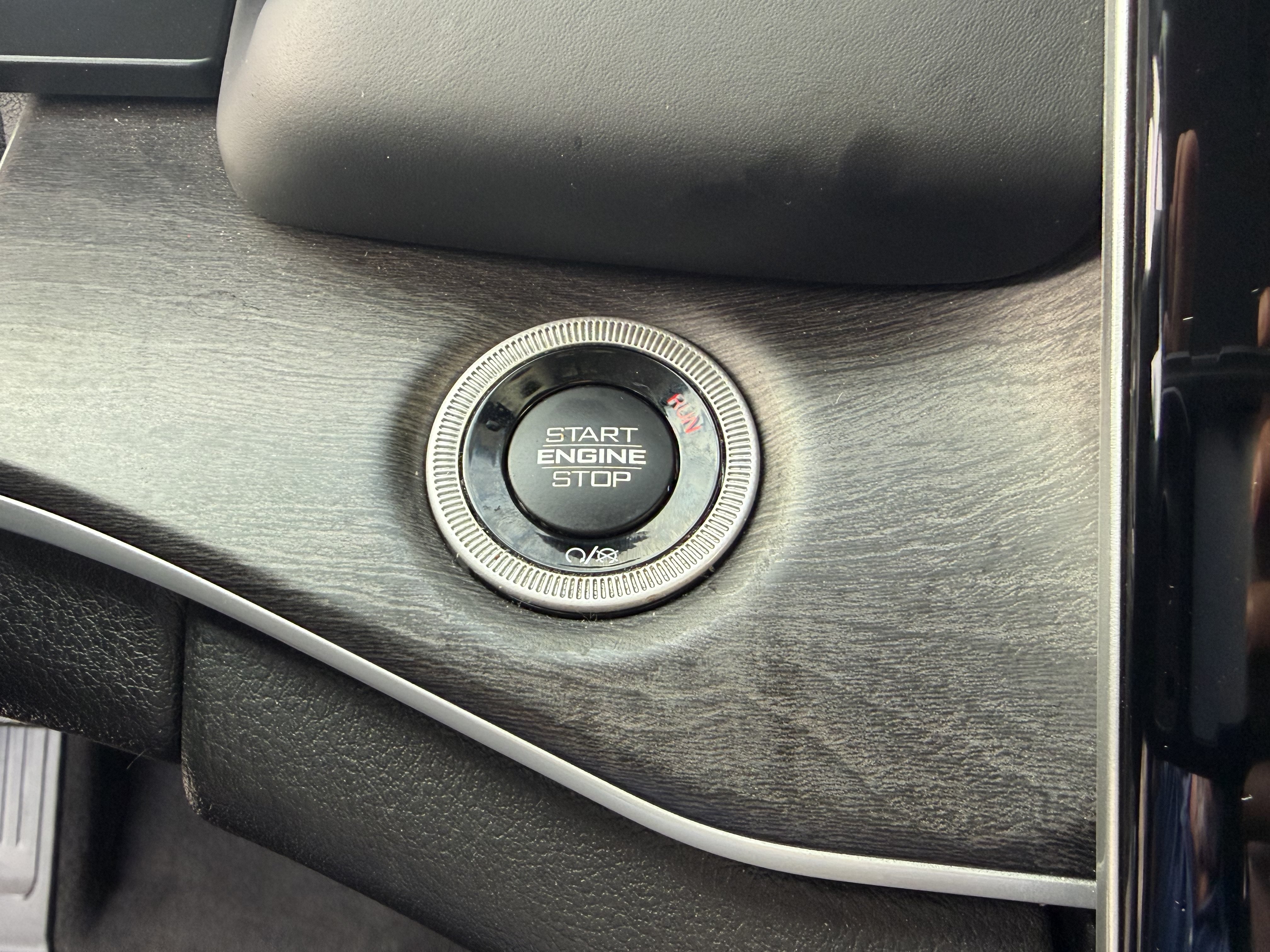 Used 2022 Jeep Grand Cherokee Limited RWD image 32