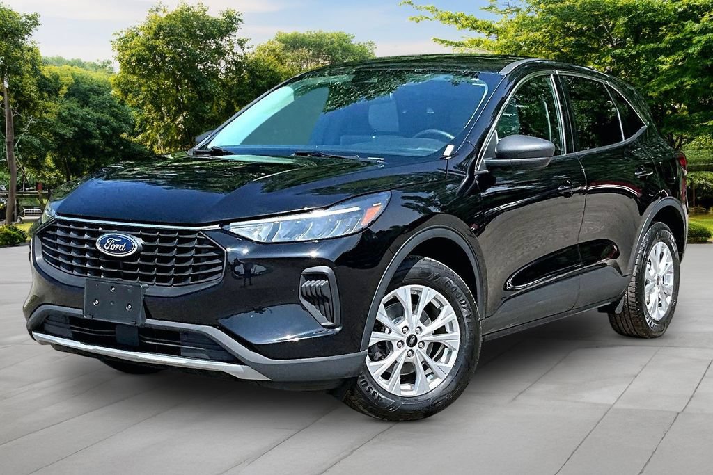 Used 2023 Ford Escape Active AWD/4WD image 11