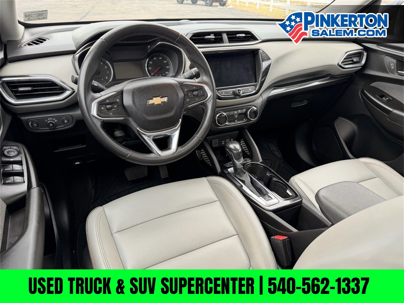 Used 2021 Chevrolet TrailBlazer LT w/ Sun and Liftgate Package image 11
