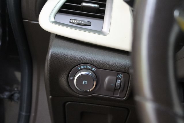 Used 2016 Buick Verano Leather w/ Experience Buick Package FWD image 12