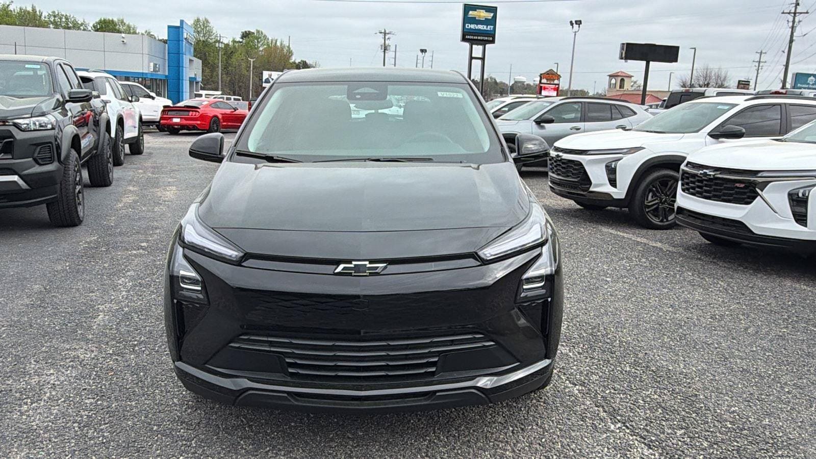 New 2027 Chevrolet Bolt LT w/ Comfort Package FWD image 2