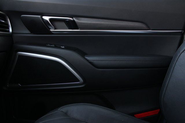 Used 2023 Kia Telluride EX X-Line image 34