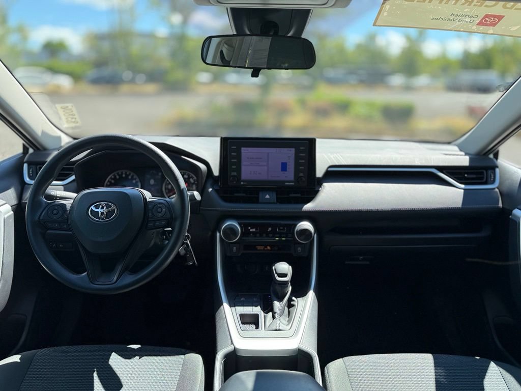 Certified 2022 Toyota RAV4 LE AWD/4WD image 22