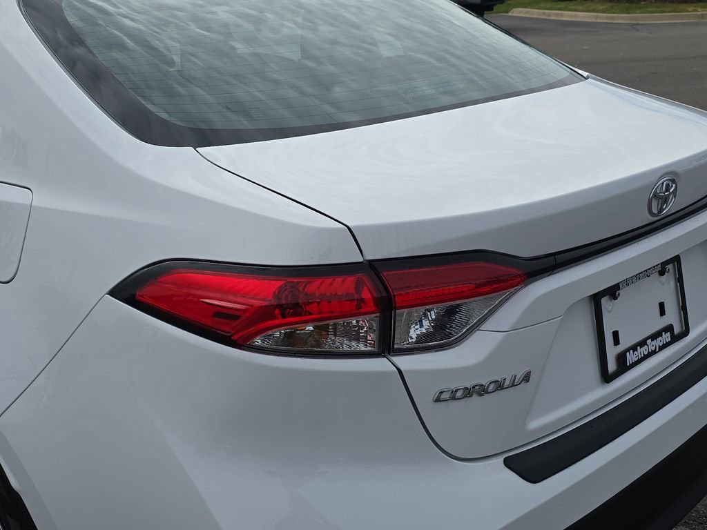 Used 2026 Toyota Corolla LE image 35