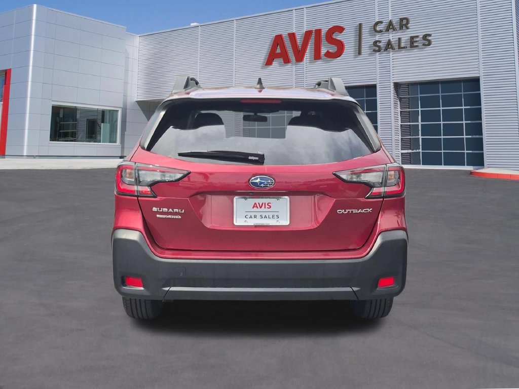 Used 2025 Subaru Outback Premium AWD/4WD image 7