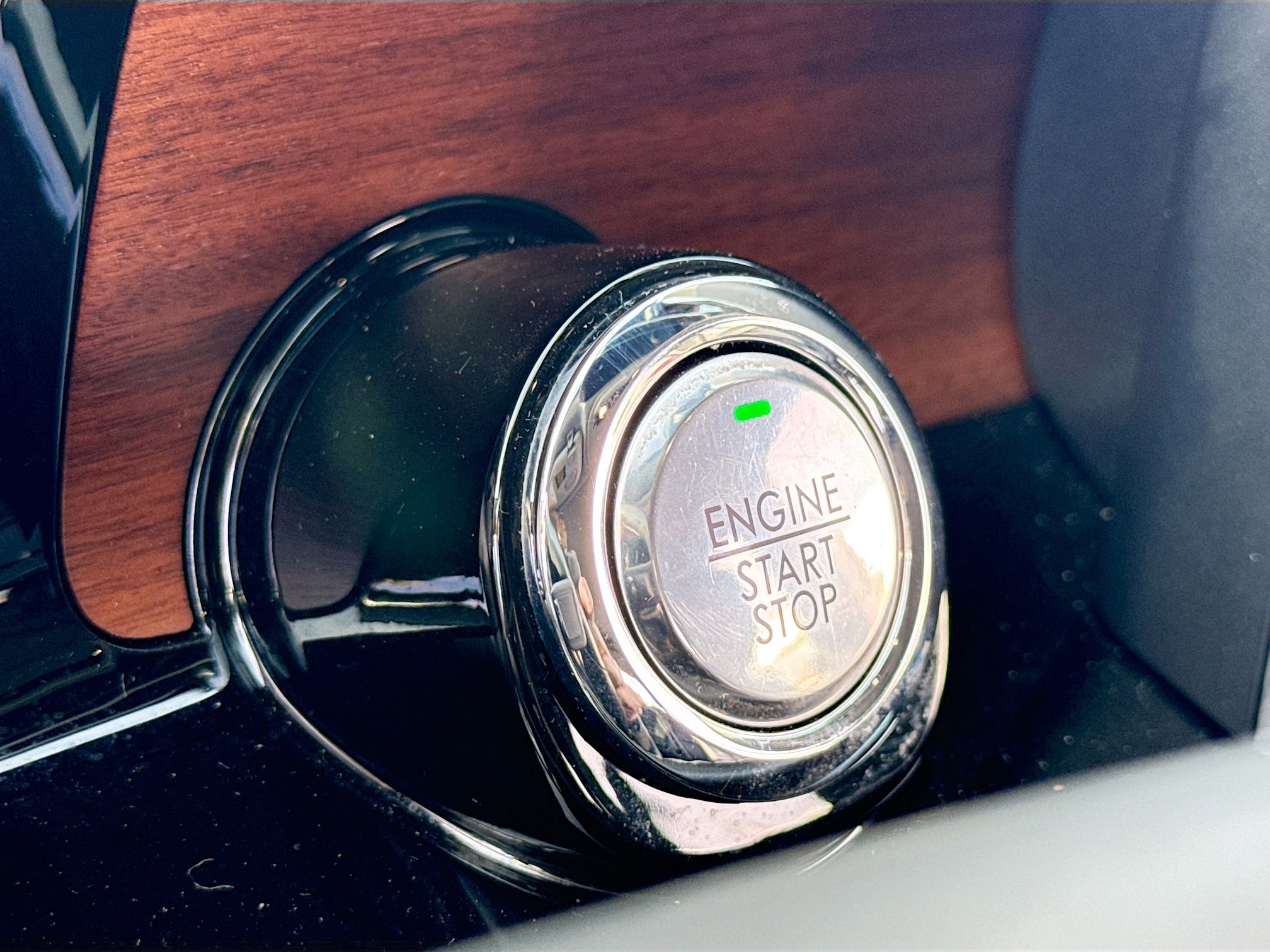 Used 2022 Lincoln Corsair Reserve w/ Equipment Group 201A image 9