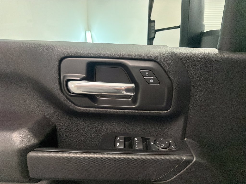 New 2026 Chevrolet Silverado 2500 Custom w/ Custom Convenience Package AWD/4WD image 17