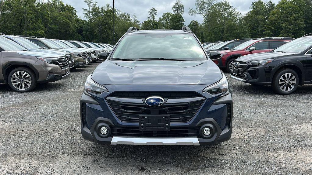 New 2025 Subaru Outback Limited image 2