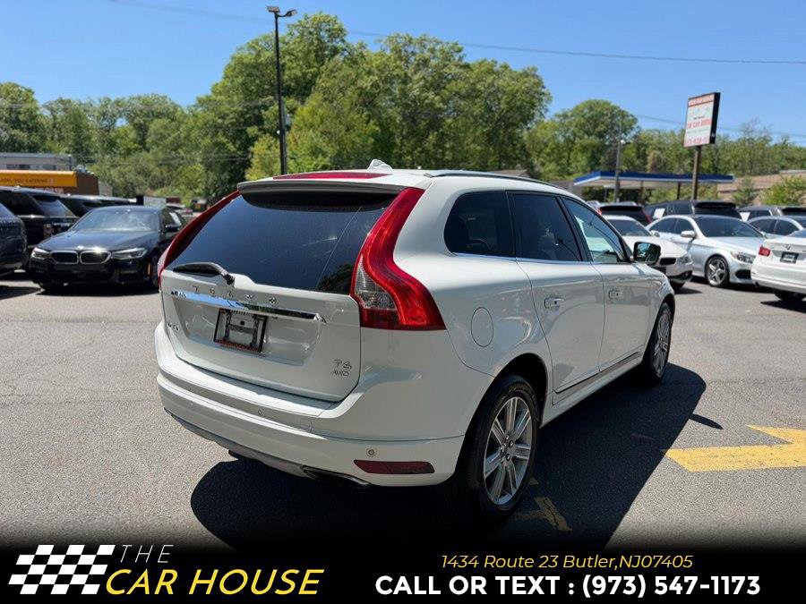 Used 2016 Volvo XC60 T6 w/ Proximity Package AWD/4WD image 6