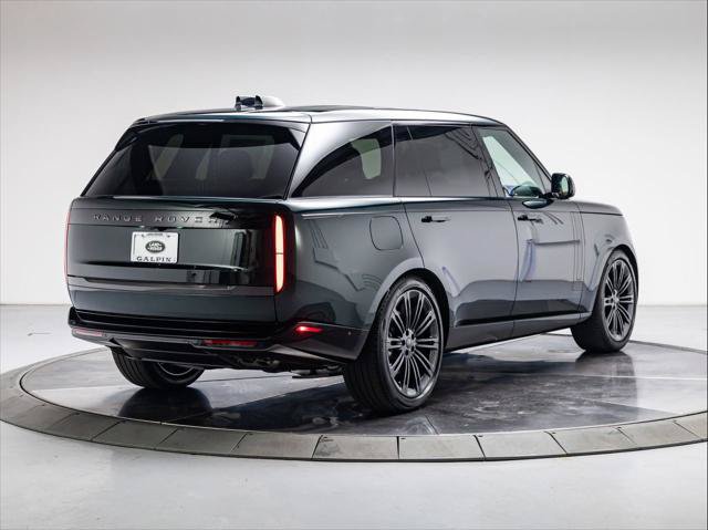 New 2026 Land Rover Range Rover Long Wheelbase SE AWD/4WD image 5