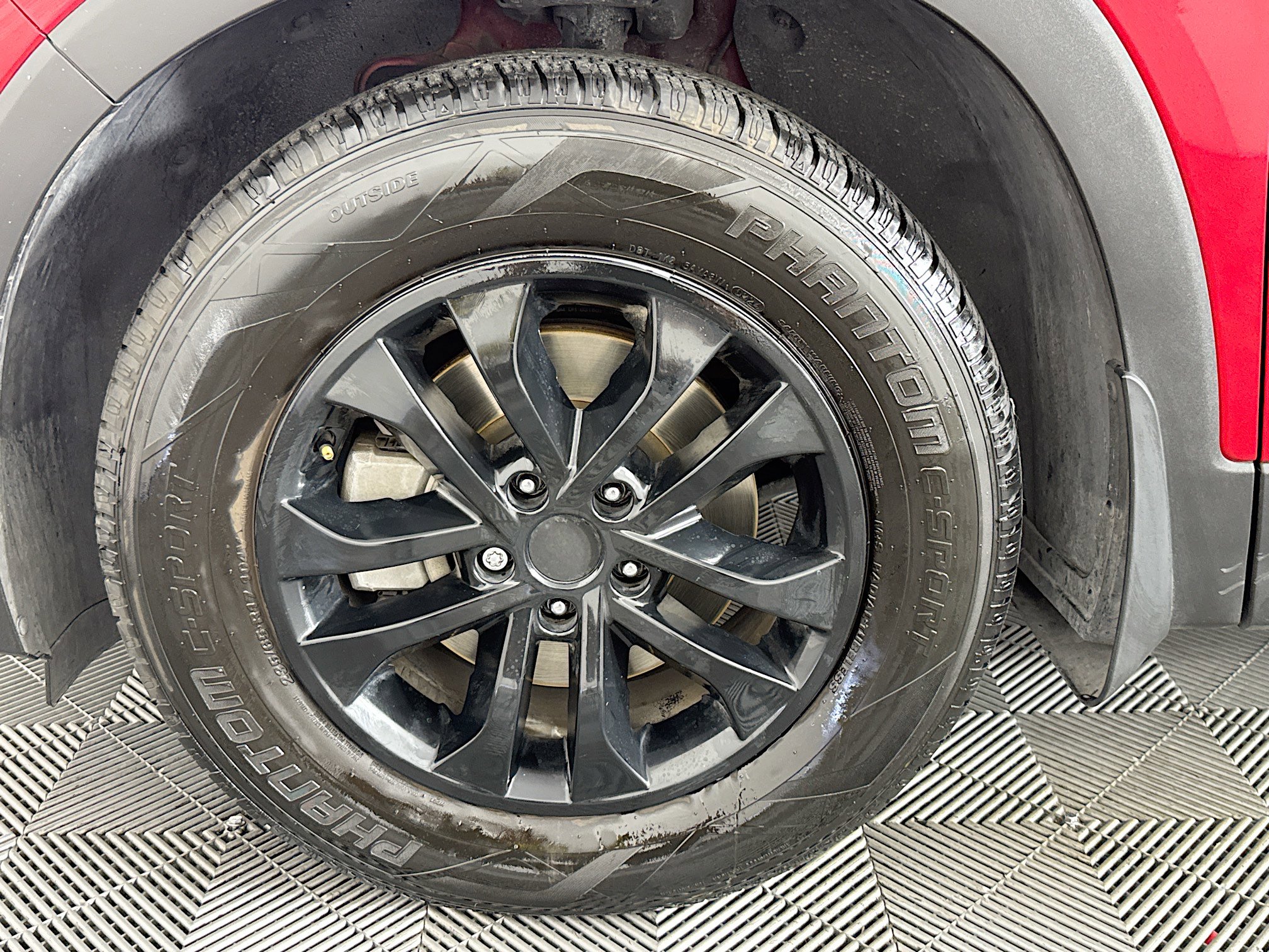 Used 2020 Hyundai Santa Fe SE image 36