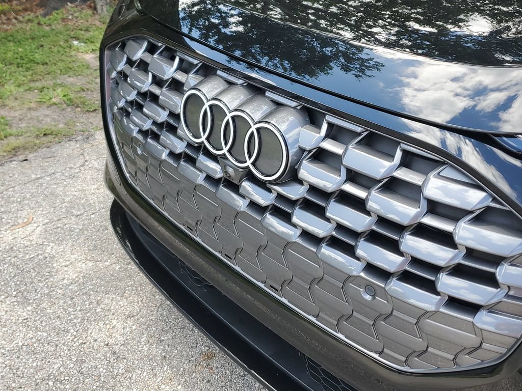 Certified 2025 Audi Q5 Premium w/ Premium Plus AWD/4WD image 10