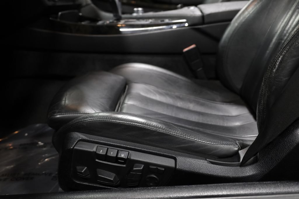Used 2013 BMW 650i Convertible RWD image 14