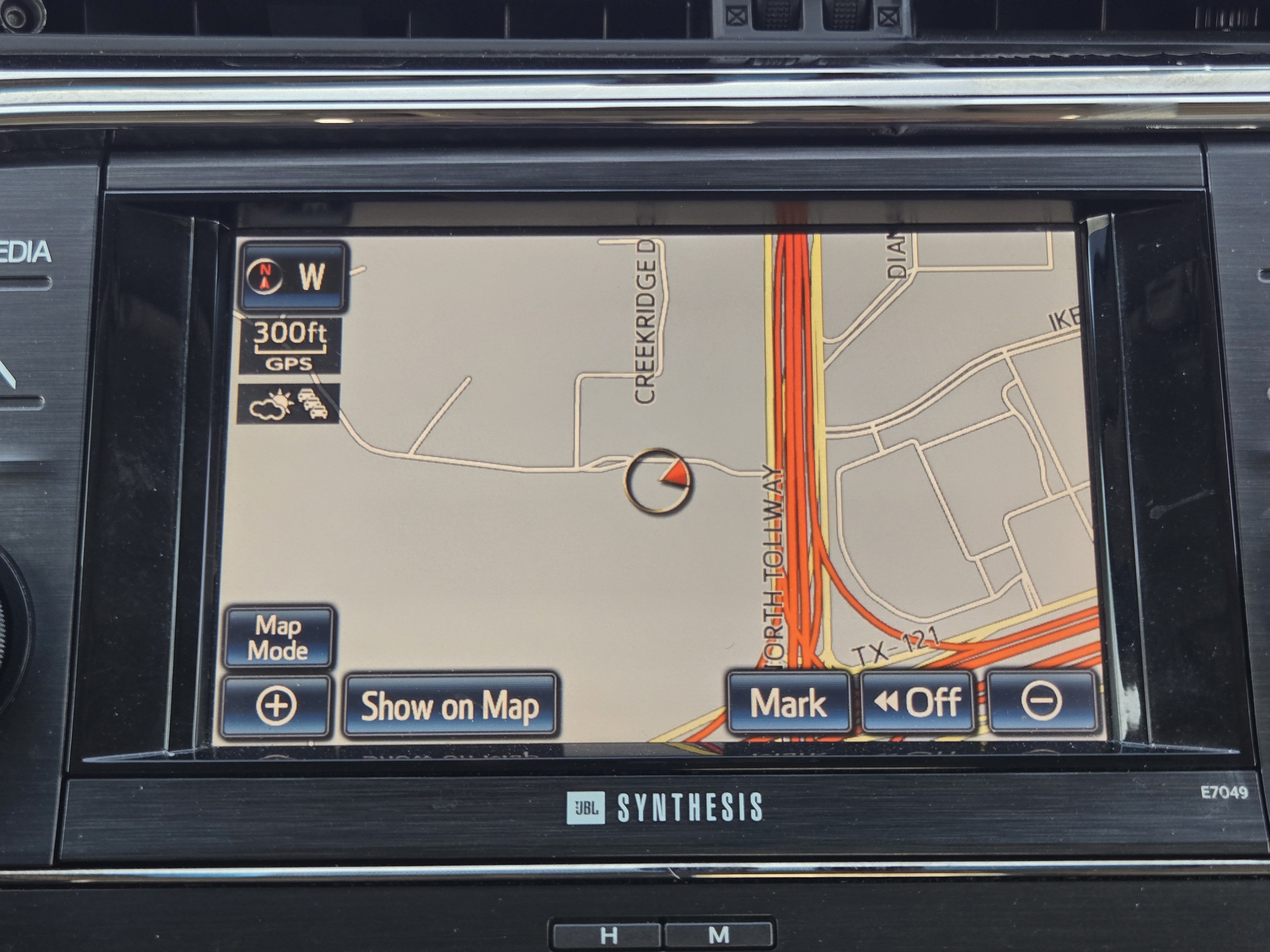 Used 2014 Toyota Avalon Limited w/ Technology Package FWD image 13