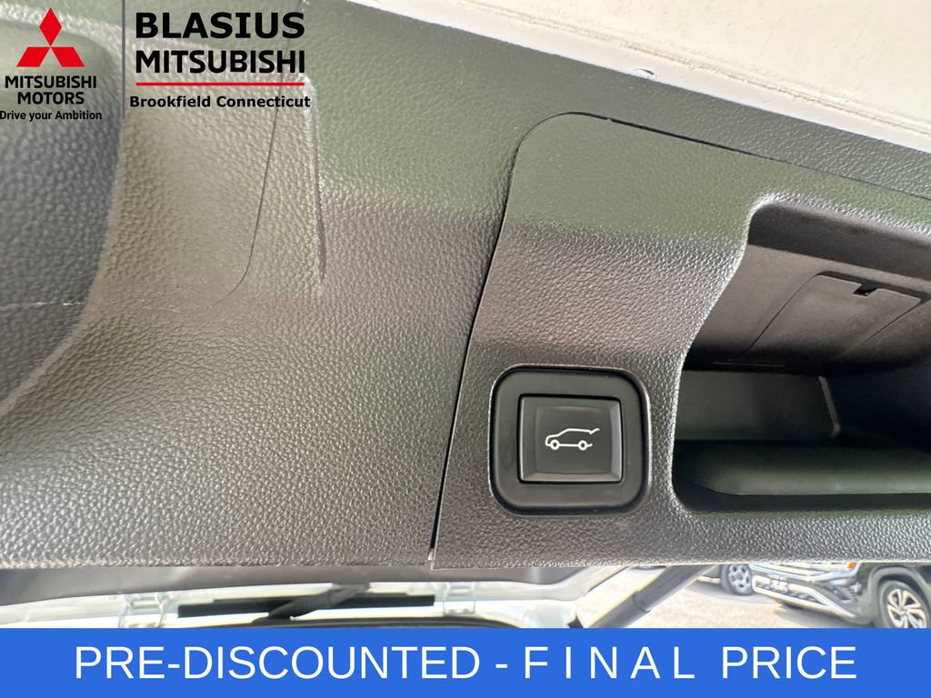 Used 2023 GMC Acadia SLE w/ Driver Convenience Package AWD/4WD image 58