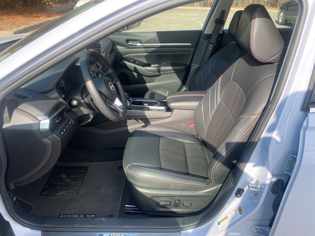 Used 2024 Nissan Altima 2.0 SR image 15