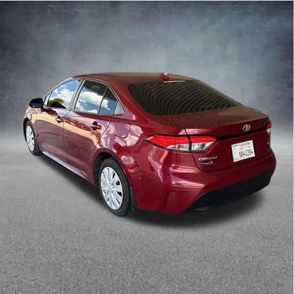 Used 2024 Toyota Corolla LE FWD image 3