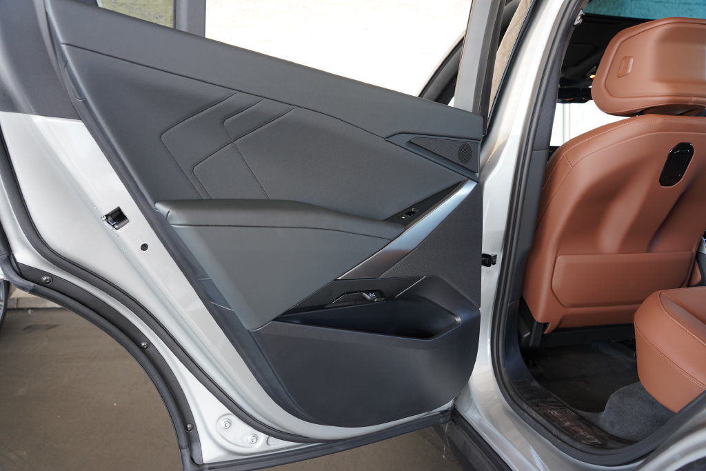 New 2027 BMW X5 xDrive40i AWD/4WD image 34
