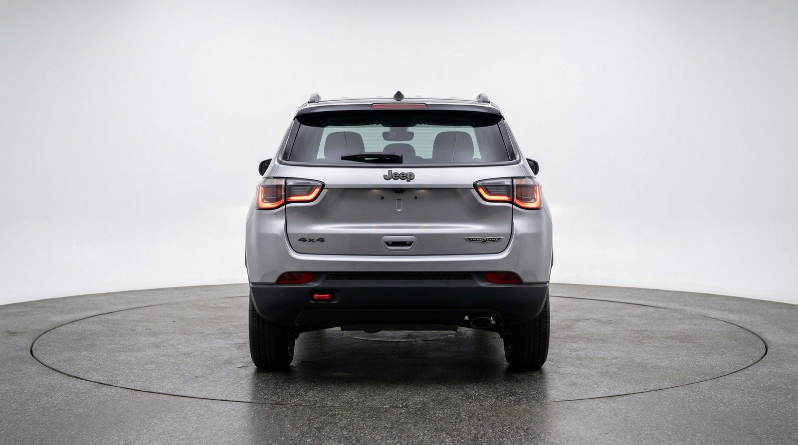 Used 2025 Jeep Compass Trailhawk AWD/4WD image 7