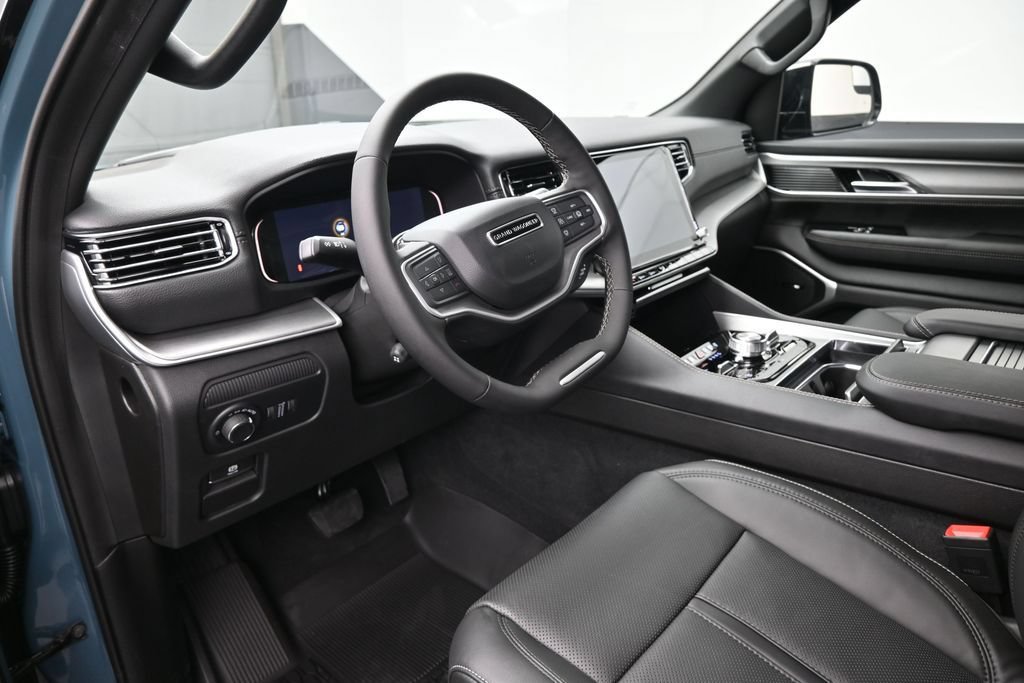 New 2026 Jeep Grand Wagoneer 4WD image 19