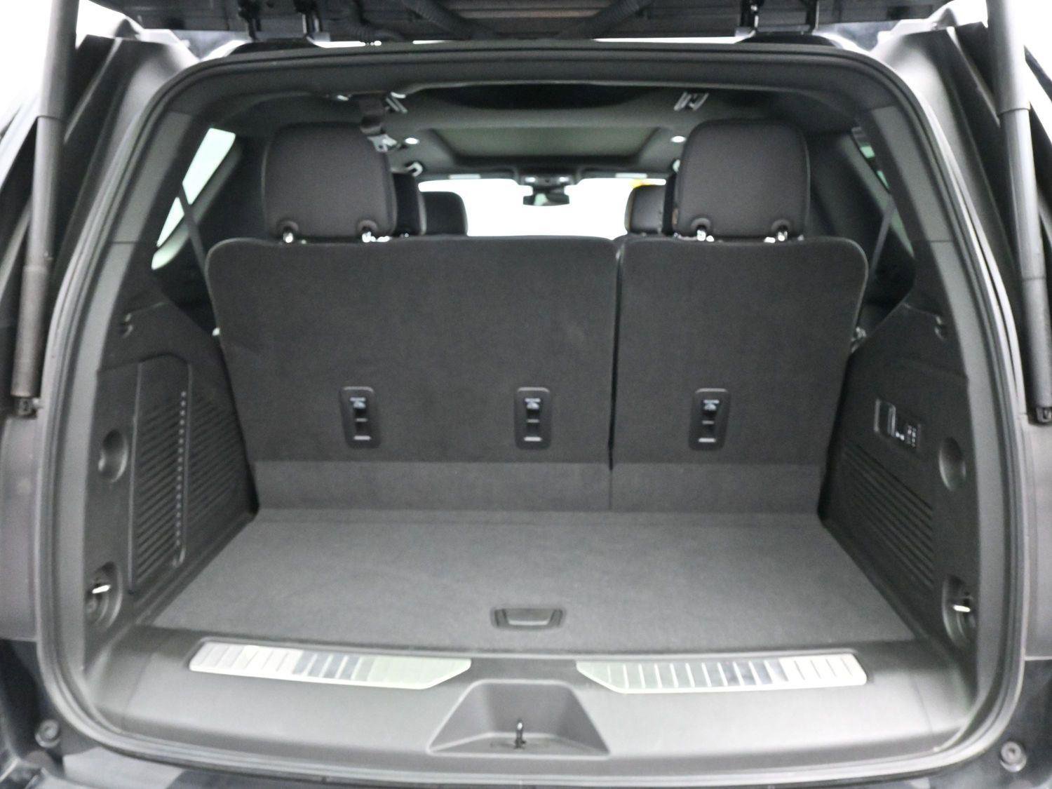 Used 2023 GMC Yukon AT4 w/ AT4 Premium Plus Package image 10