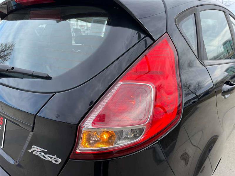 Used 2016 Ford Fiesta SE image 67