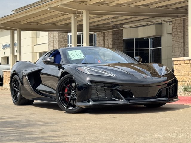 New 2027 Chevrolet Corvette Grand Sport w/ Z52 Sport Performance Package RWD image 2