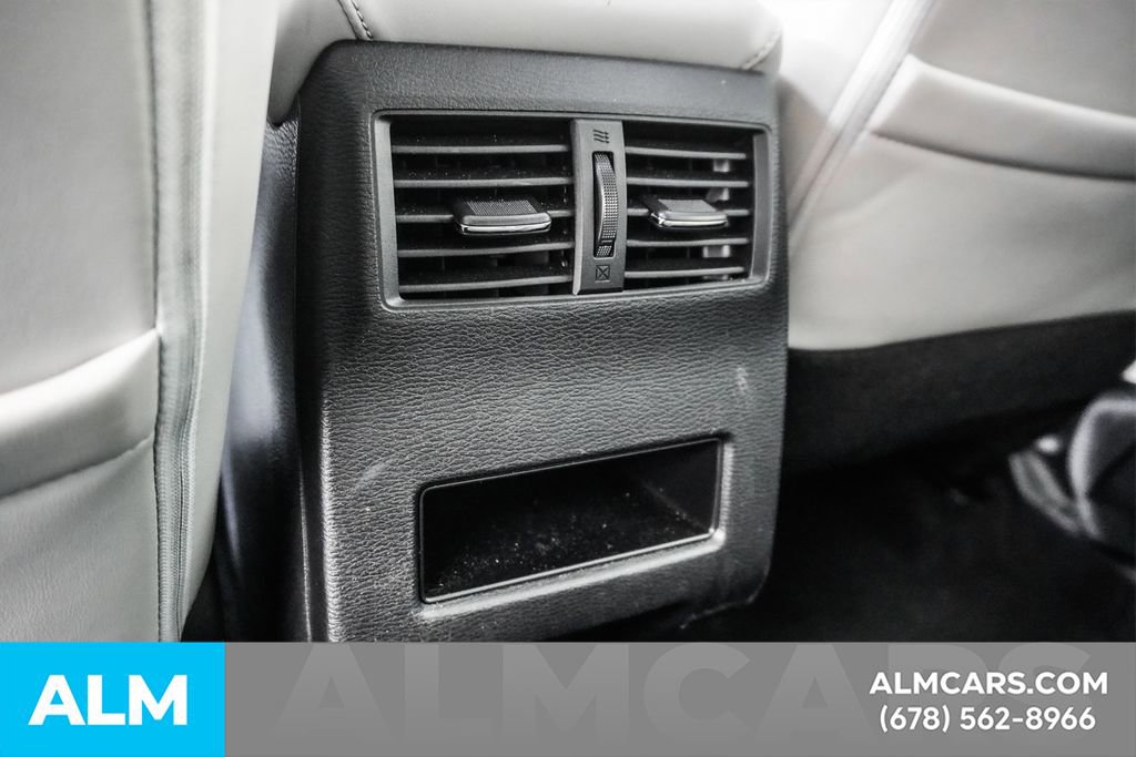 Used 2025 Mitsubishi Outlander SE image 55