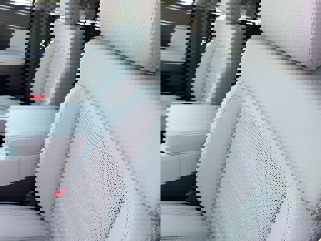 New 2026 Hyundai Santa Fe Limited image 14