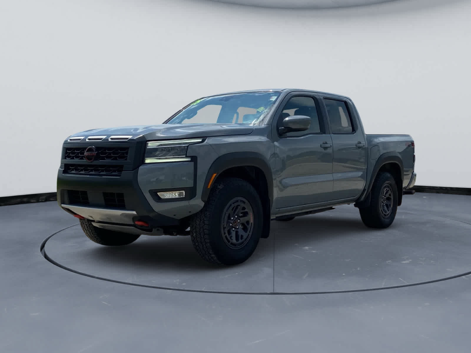 Used 2025 Nissan Frontier PRO-4X w/ Interior Protection Package AWD/4WD image 10