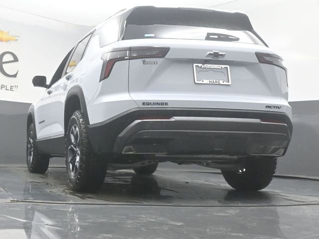 New 2026 Chevrolet Equinox ACTIV w/ Convenience Package III FWD image 32