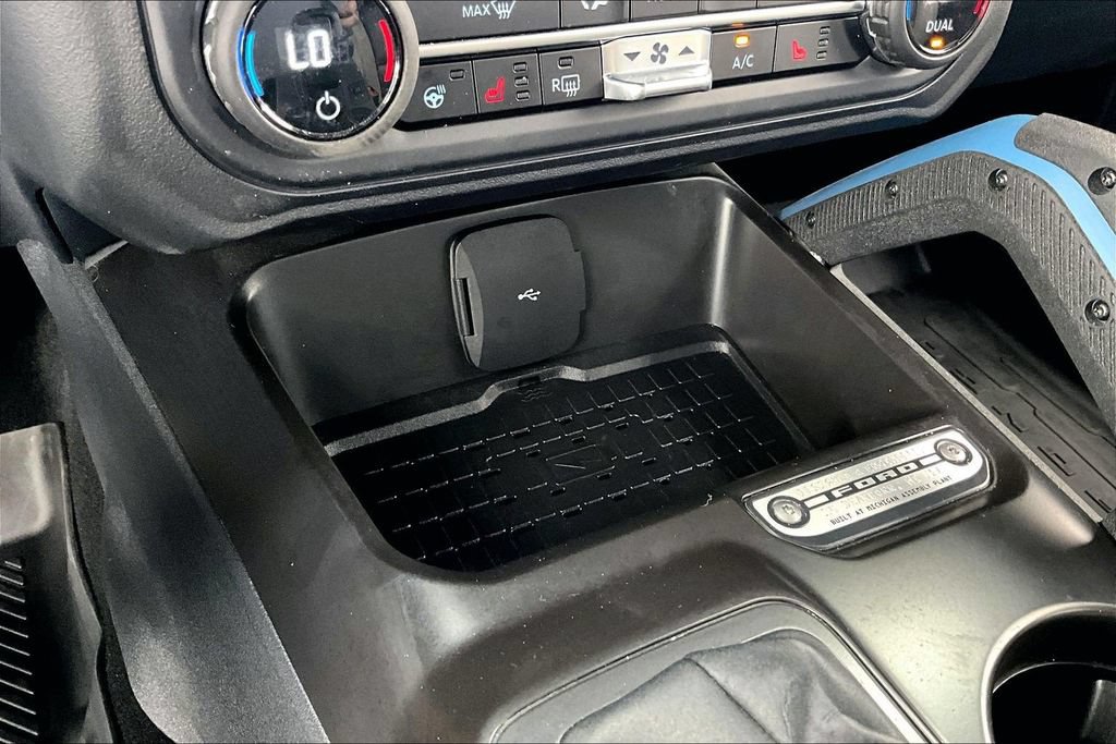 Certified 2024 Ford Bronco Wildtrak AWD/4WD image 32