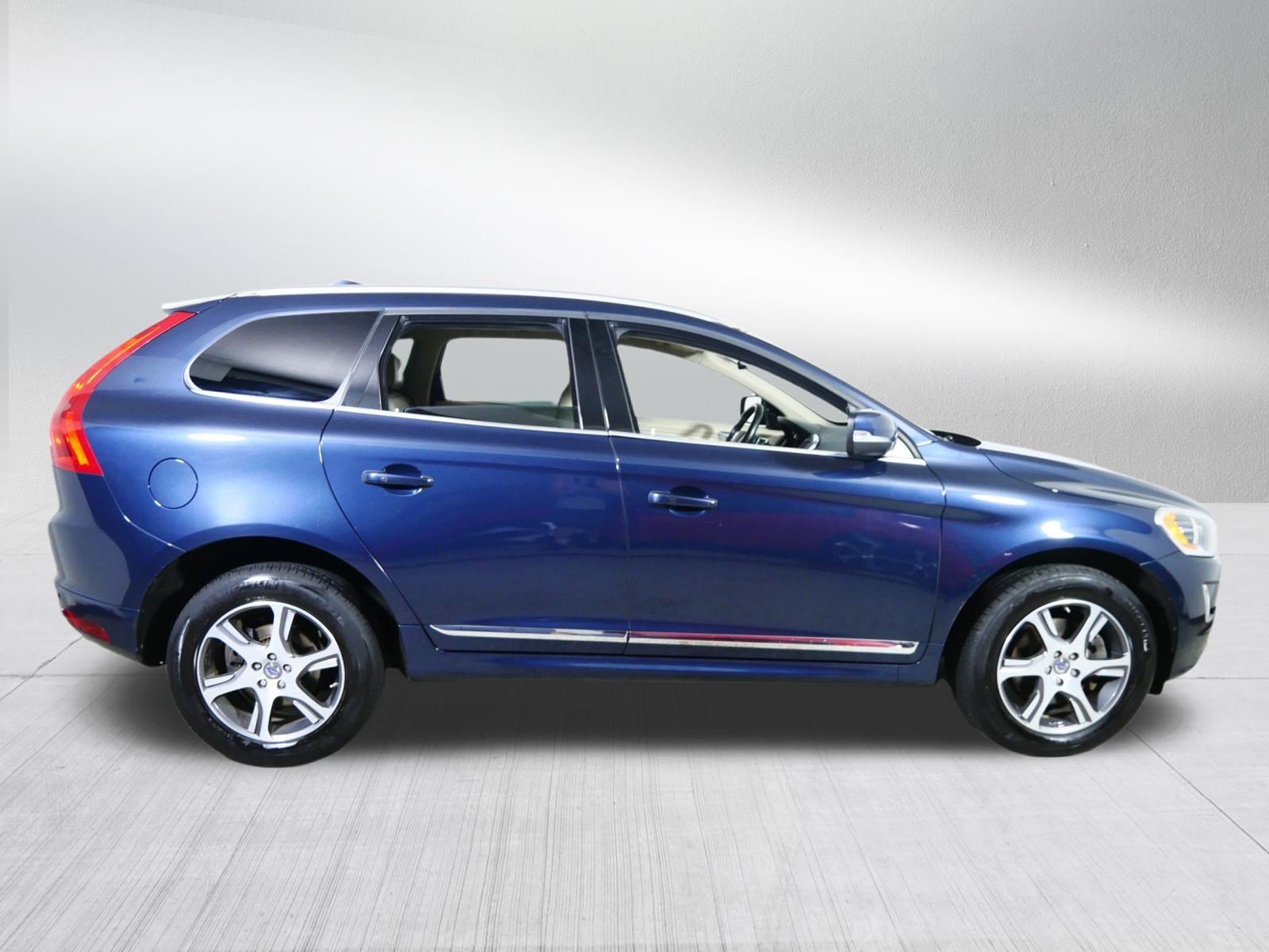 Used 2015 Volvo XC60 T6 AWD/4WD image 8