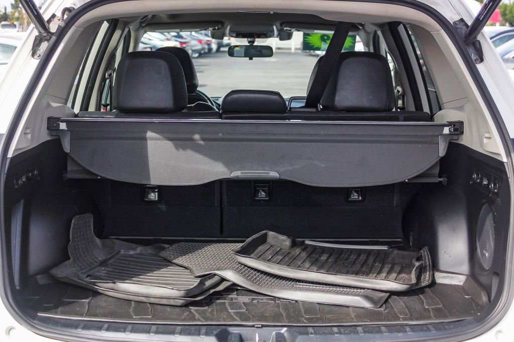 Used 2019 Subaru Forester Touring image 27